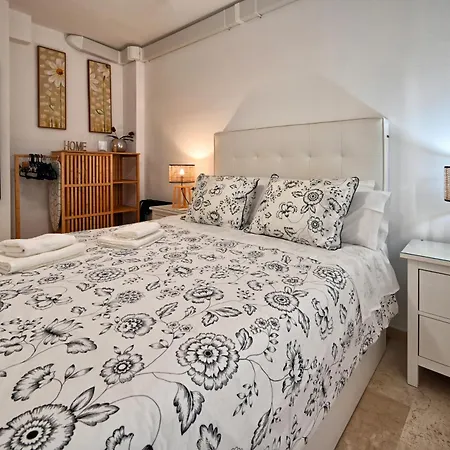 Apartment Rent4 Rafa